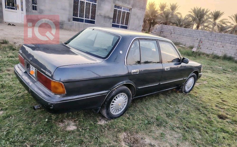 تويوتا كراون